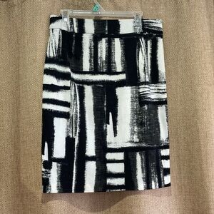 Calvin Klein Black and White Abstract Pencil Skirt